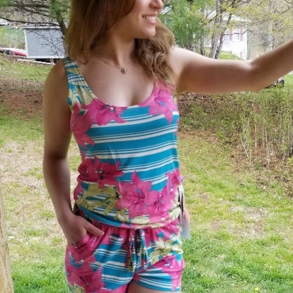Idealle Short Romper, Pink Multicolored,  L NWT - Picture 7 of 12